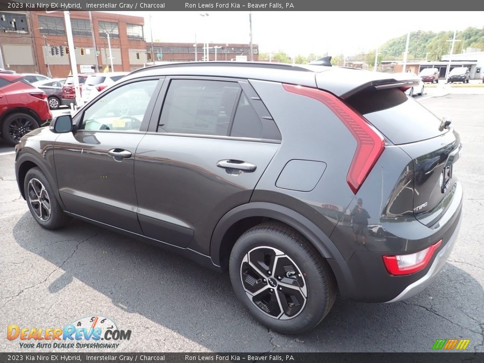 2023 Kia Niro EX Hybrid Interstellar Gray / Charcoal Photo #6