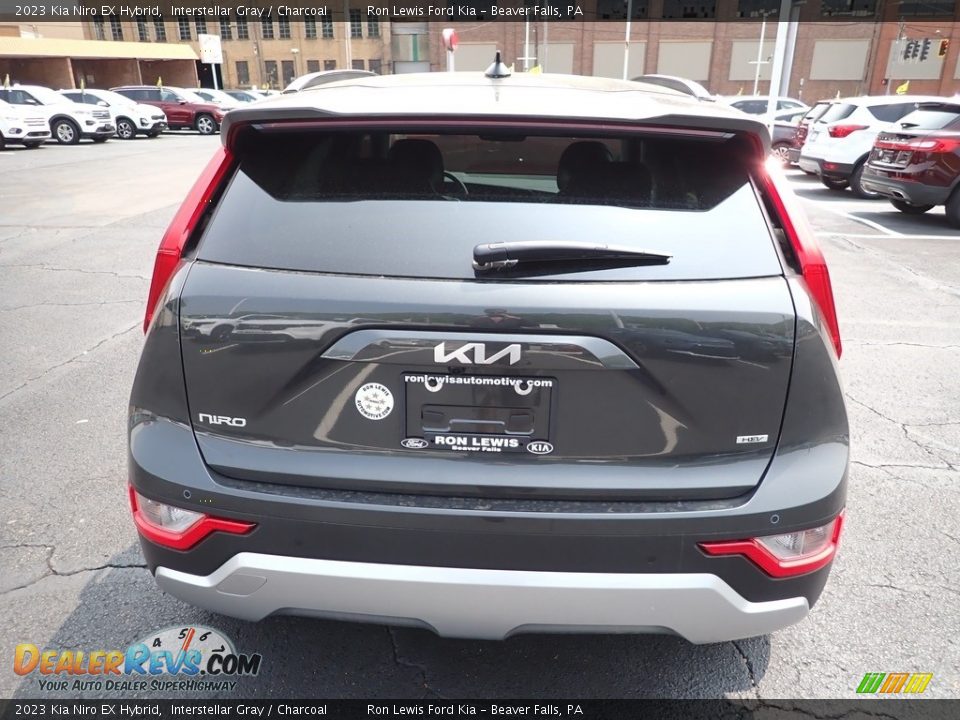 2023 Kia Niro EX Hybrid Interstellar Gray / Charcoal Photo #7