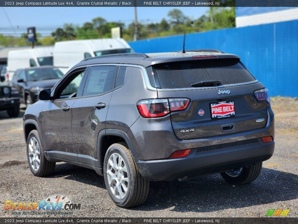 2023 Jeep Compass Latitude Lux 4x4 Granite Crystal Metallic / Black Photo #4