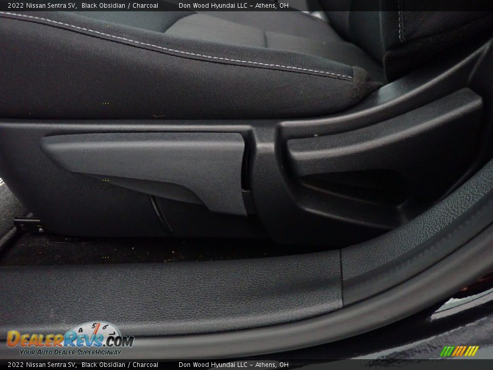 2022 Nissan Sentra SV Black Obsidian / Charcoal Photo #21