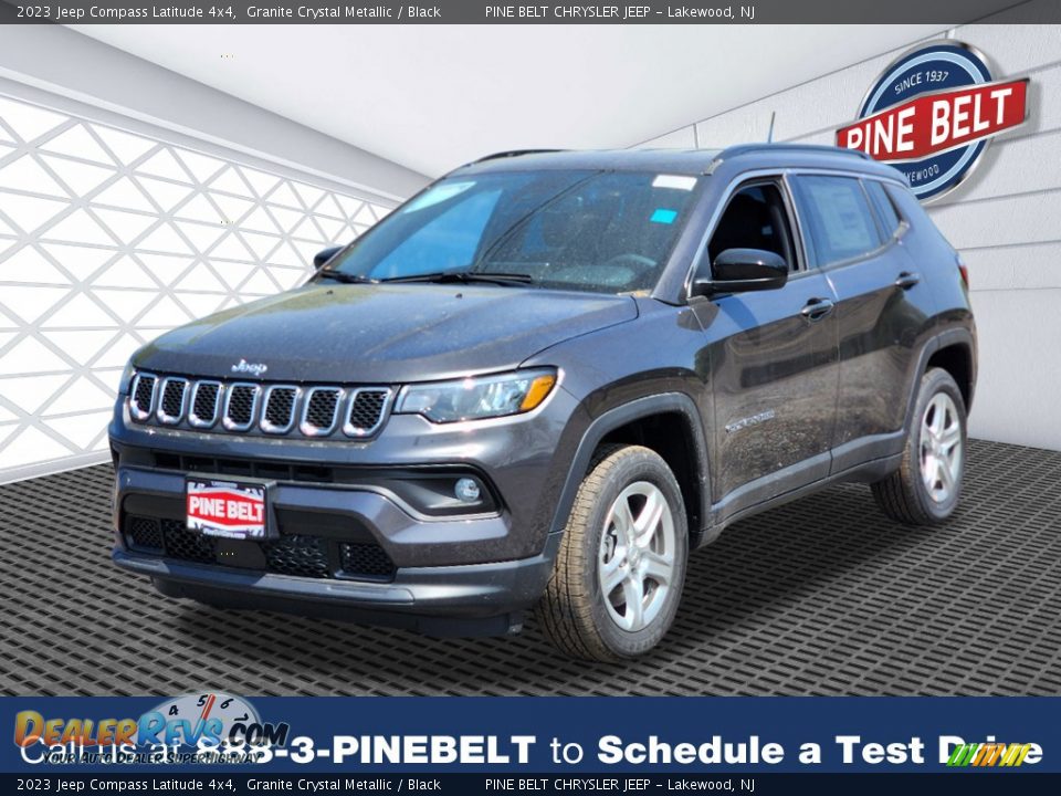 2023 Jeep Compass Latitude 4x4 Granite Crystal Metallic / Black Photo #1