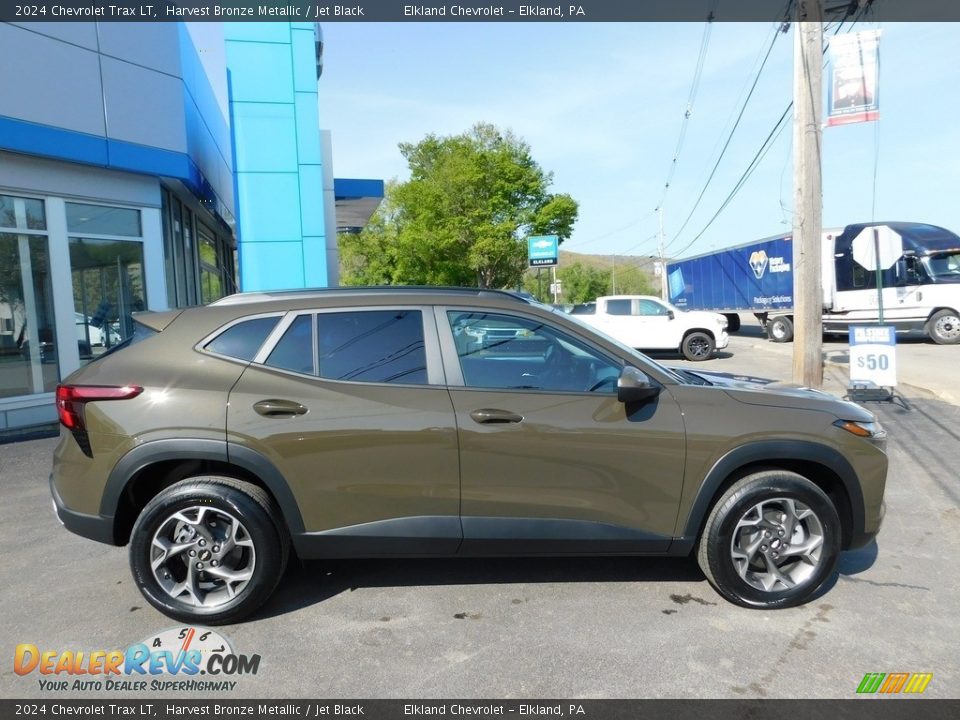 2024 Chevrolet Trax LT Harvest Bronze Metallic / Jet Black Photo #4