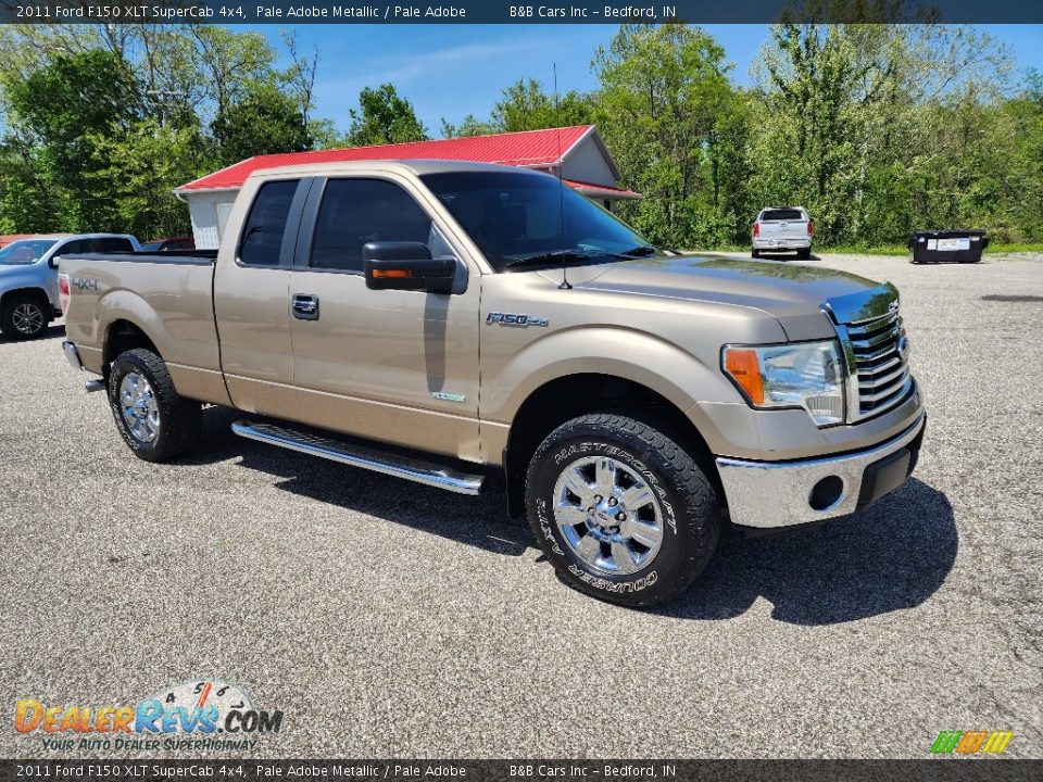 Front 3/4 View of 2011 Ford F150 XLT SuperCab 4x4 Photo #6