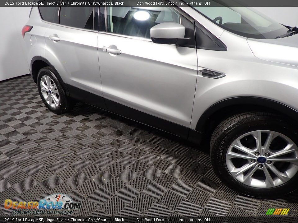 2019 Ford Escape SE Ingot Silver / Chromite Gray/Charcoal Black Photo #4