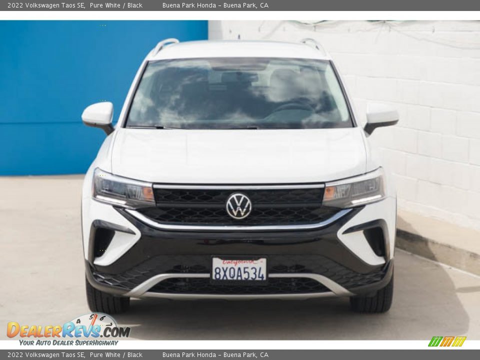 2022 Volkswagen Taos SE Pure White / Black Photo #7