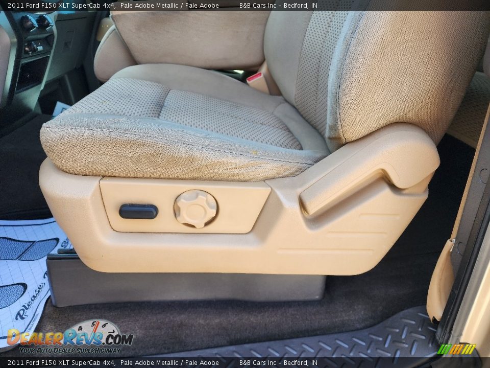 2011 Ford F150 XLT SuperCab 4x4 Pale Adobe Metallic / Pale Adobe Photo #14
