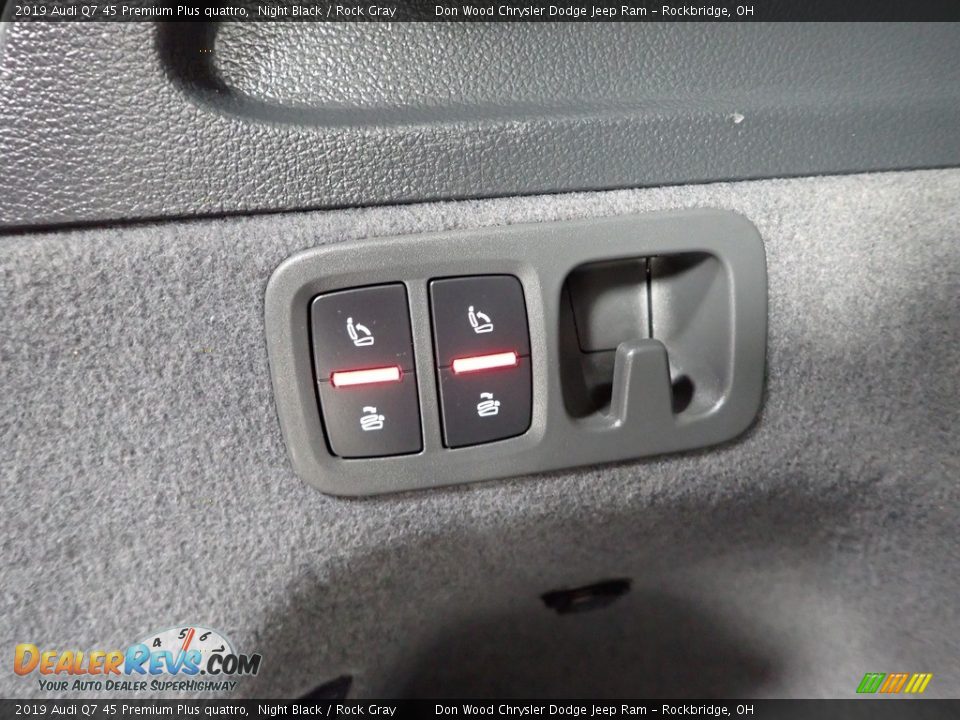 2019 Audi Q7 45 Premium Plus quattro Night Black / Rock Gray Photo #12