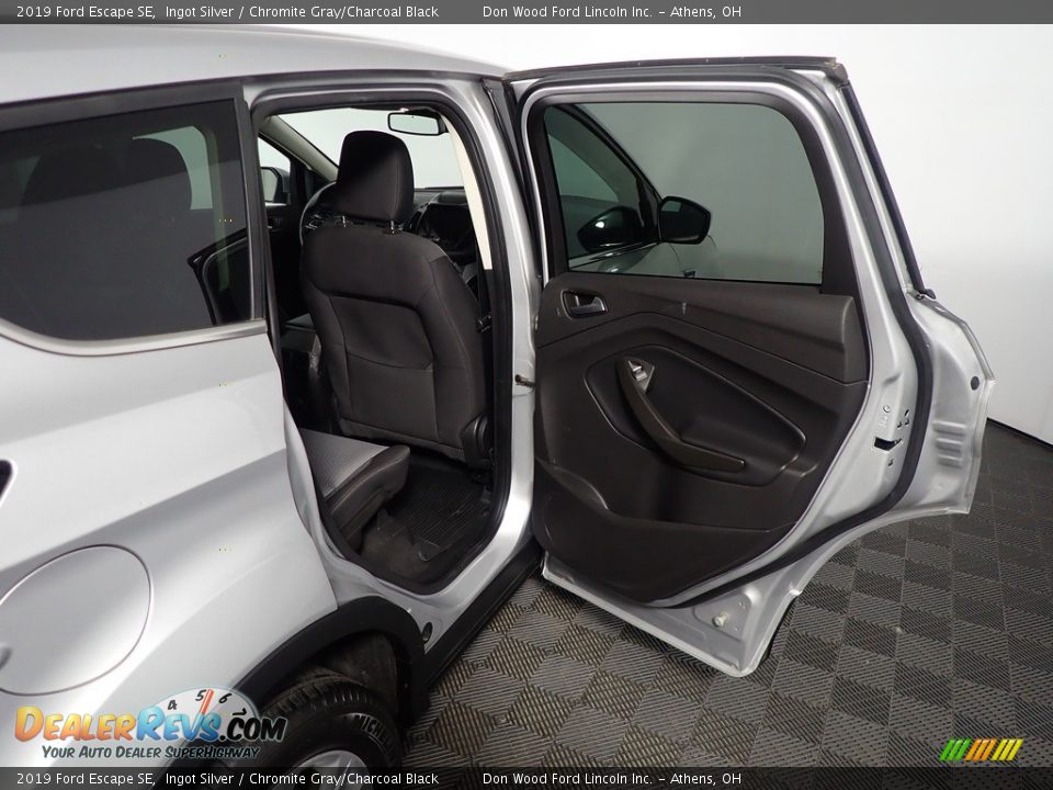 2019 Ford Escape SE Ingot Silver / Chromite Gray/Charcoal Black Photo #35