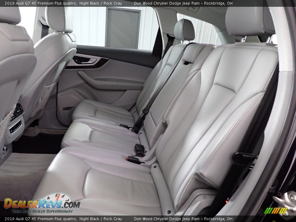Rear Seat of 2019 Audi Q7 45 Premium Plus quattro Photo #28