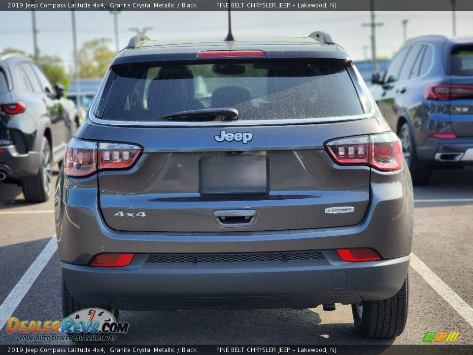 2019 Jeep Compass Latitude 4x4 Granite Crystal Metallic / Black Photo #4