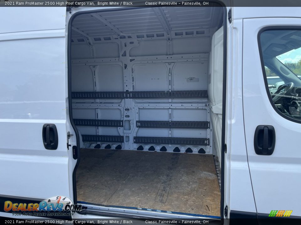 2021 Ram ProMaster 2500 High Roof Cargo Van Bright White / Black Photo #23