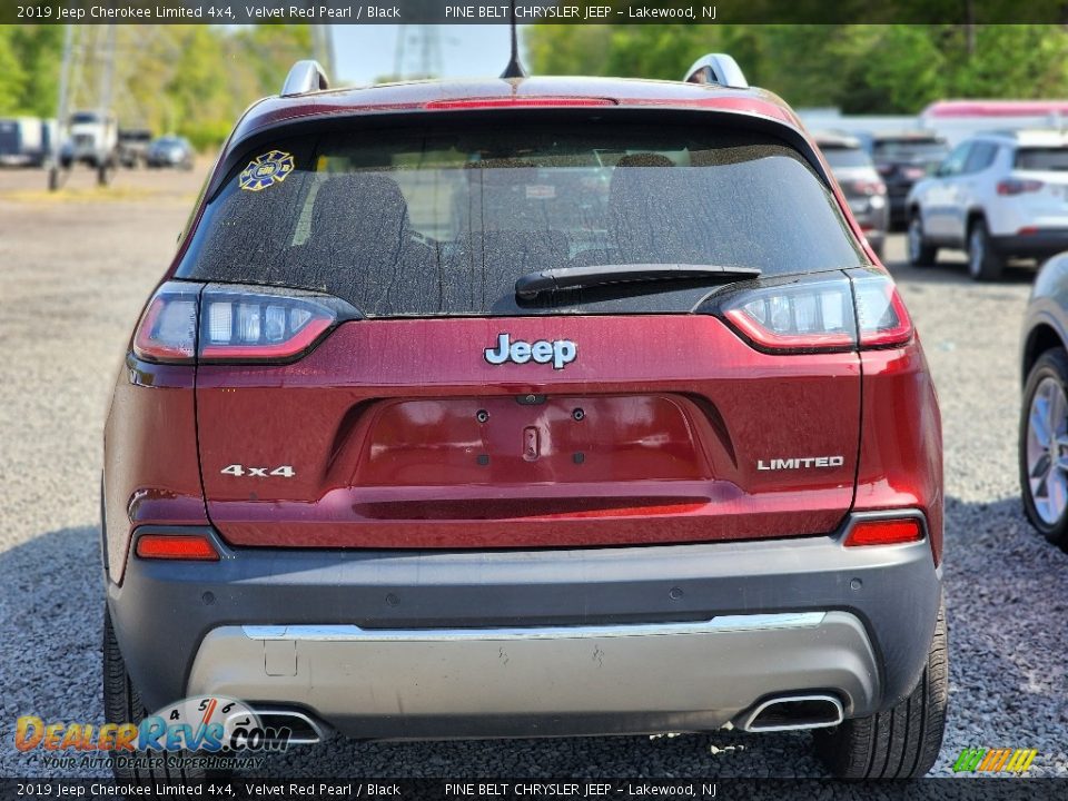 2019 Jeep Cherokee Limited 4x4 Velvet Red Pearl / Black Photo #6