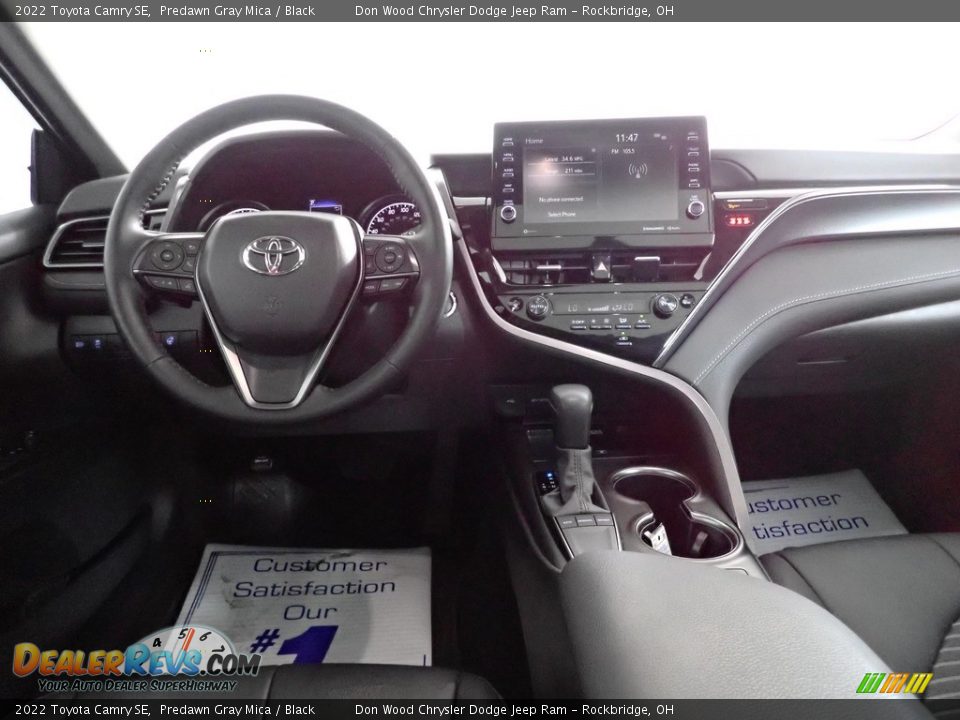 2022 Toyota Camry SE Predawn Gray Mica / Black Photo #26