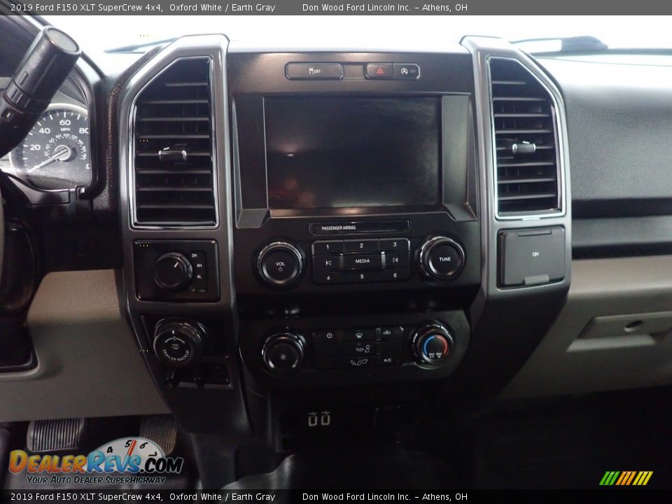 2019 Ford F150 XLT SuperCrew 4x4 Oxford White / Earth Gray Photo #23