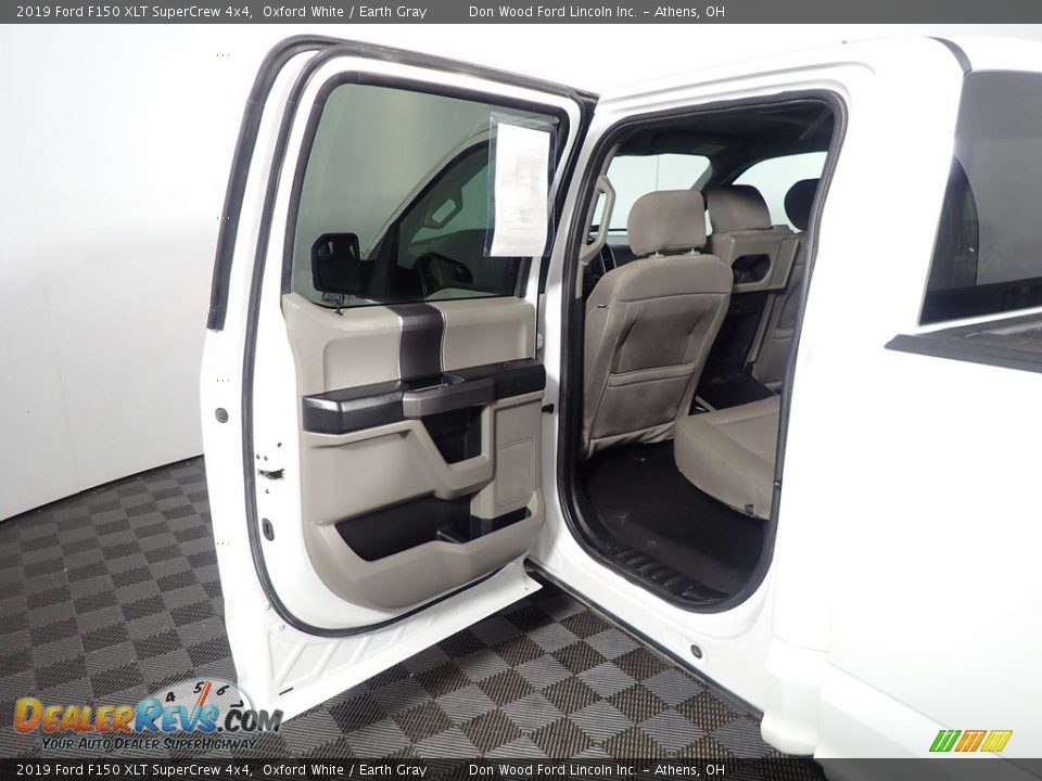 2019 Ford F150 XLT SuperCrew 4x4 Oxford White / Earth Gray Photo #31