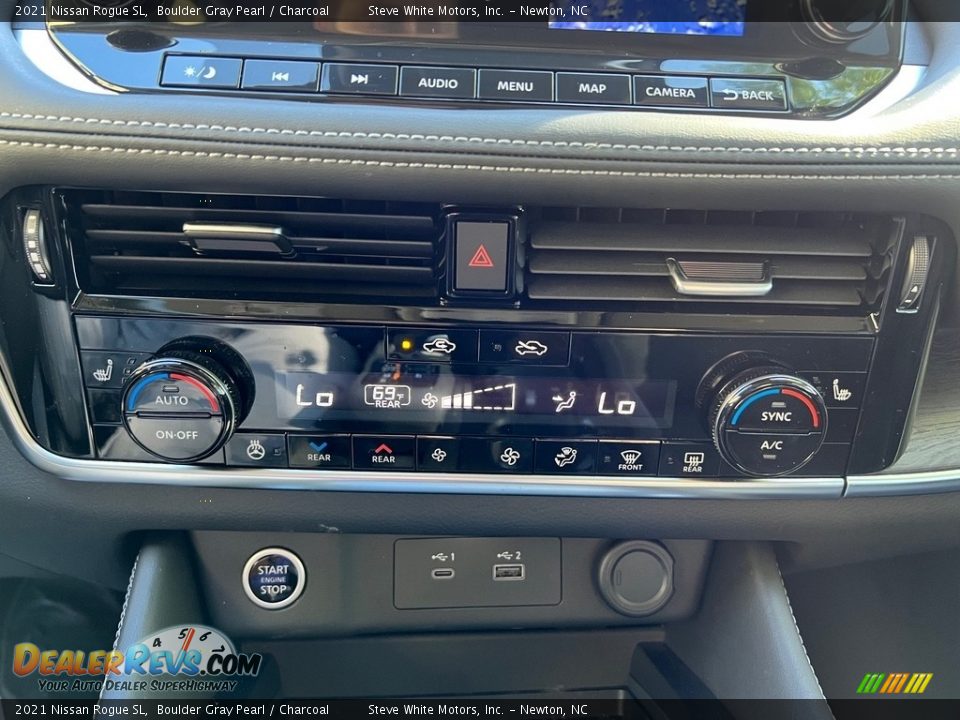 Controls of 2021 Nissan Rogue SL Photo #24