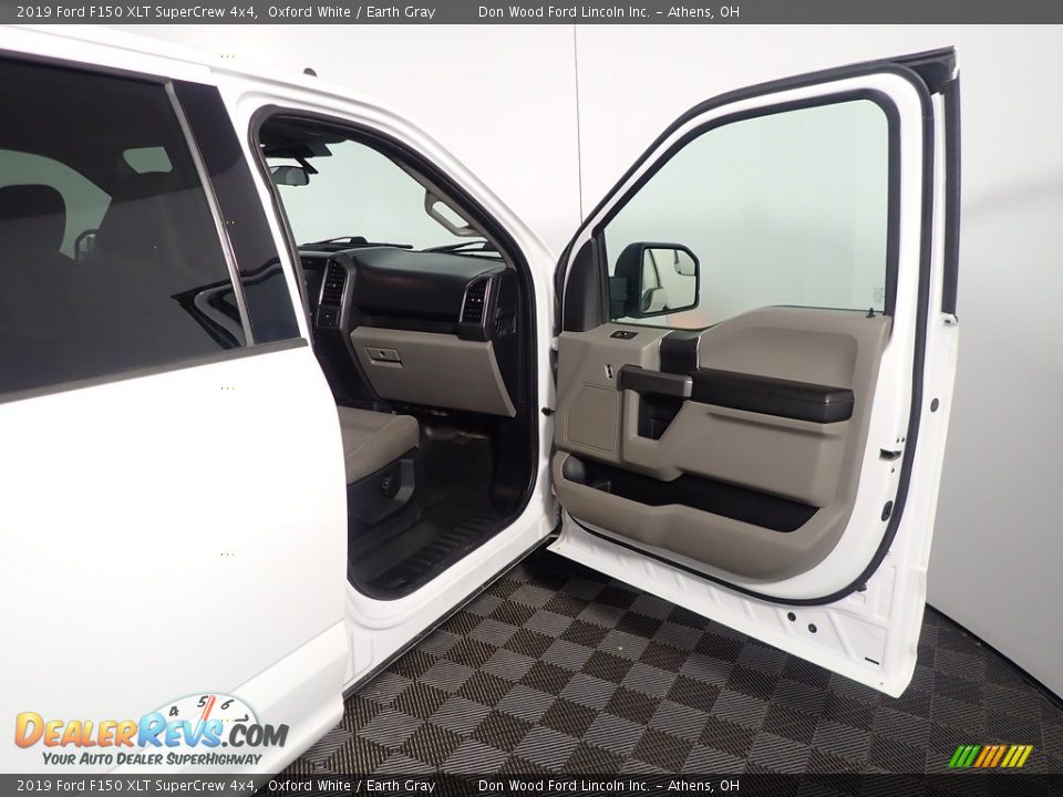 2019 Ford F150 XLT SuperCrew 4x4 Oxford White / Earth Gray Photo #35
