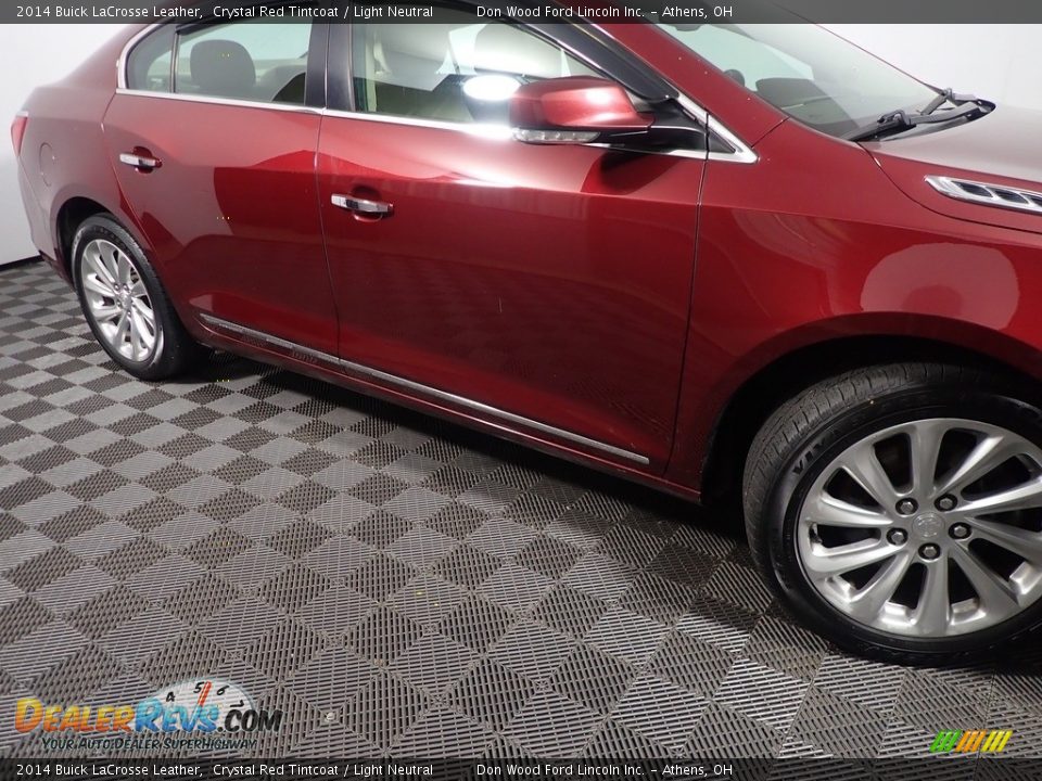 2014 Buick LaCrosse Leather Crystal Red Tintcoat / Light Neutral Photo #5