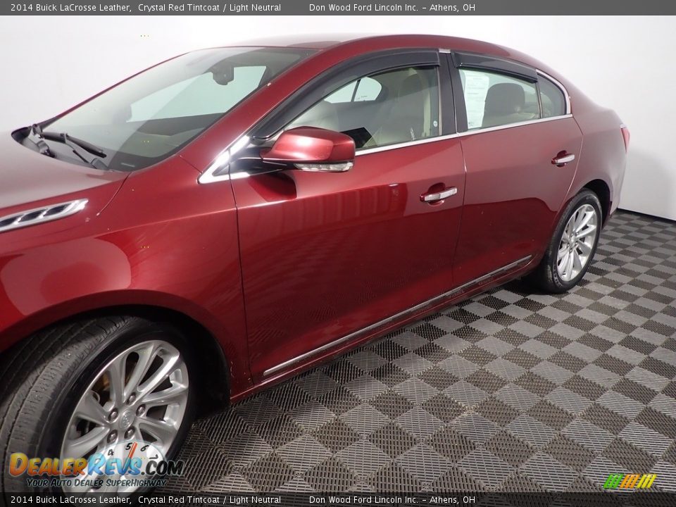 2014 Buick LaCrosse Leather Crystal Red Tintcoat / Light Neutral Photo #11