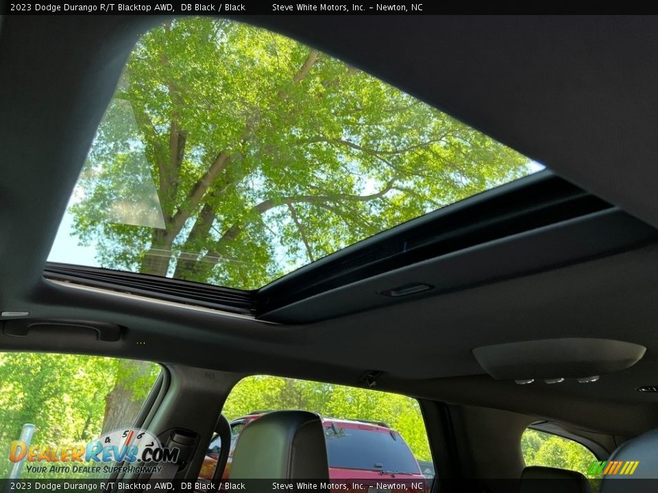 Sunroof of 2023 Dodge Durango R/T Blacktop AWD Photo #30