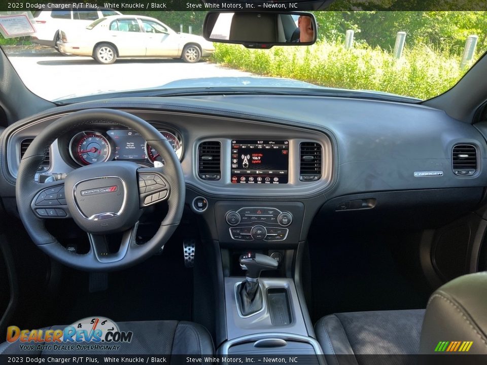 Dashboard of 2023 Dodge Charger R/T Plus Photo #15