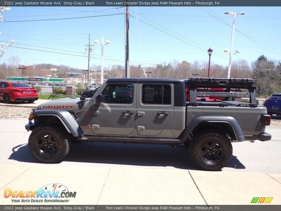 2022 Jeep Gladiator Mojave 4x4 Sting-Gray / Black Photo #5