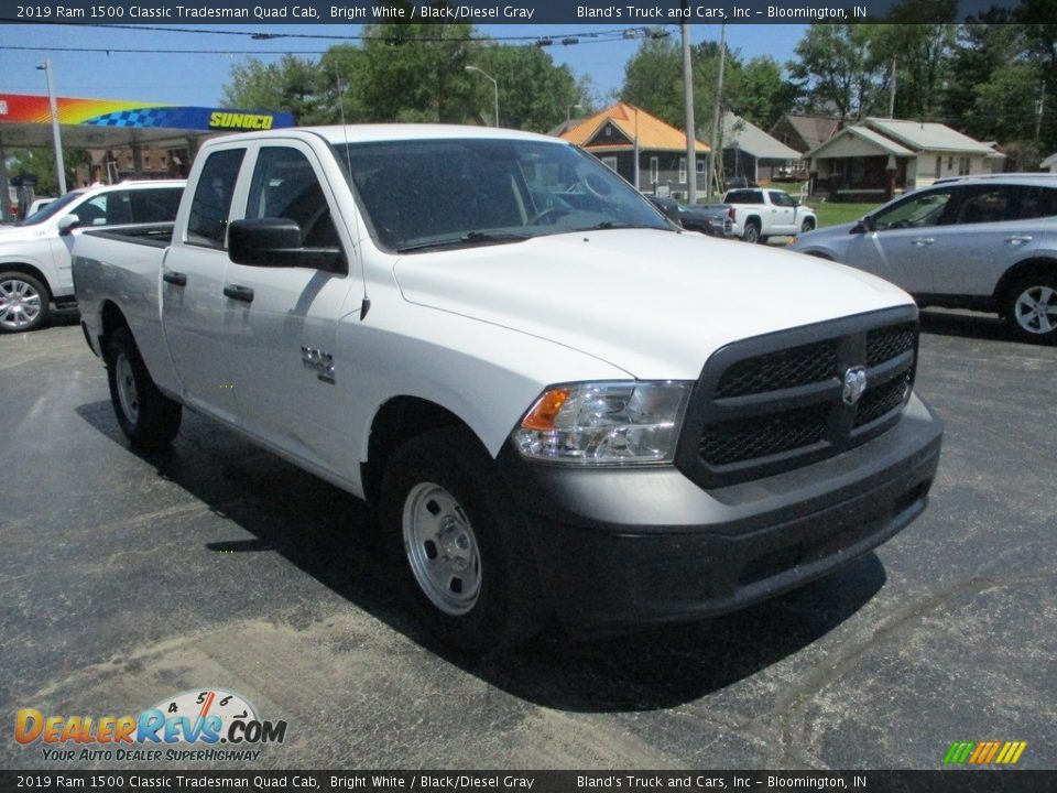 2019 Ram 1500 Classic Tradesman Quad Cab Bright White / Black/Diesel Gray Photo #5