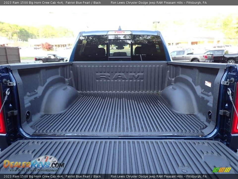 2023 Ram 1500 Big Horn Crew Cab 4x4 Patriot Blue Pearl / Black Photo #5