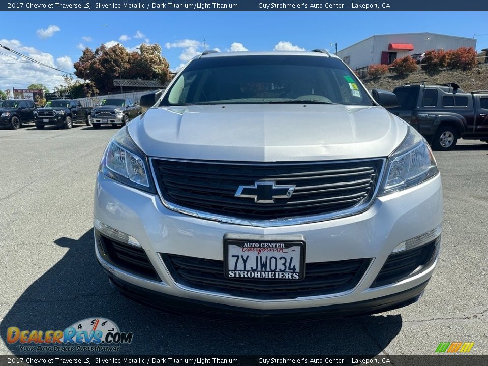 2017 Chevrolet Traverse LS Silver Ice Metallic / Dark Titanium/Light Titanium Photo #2