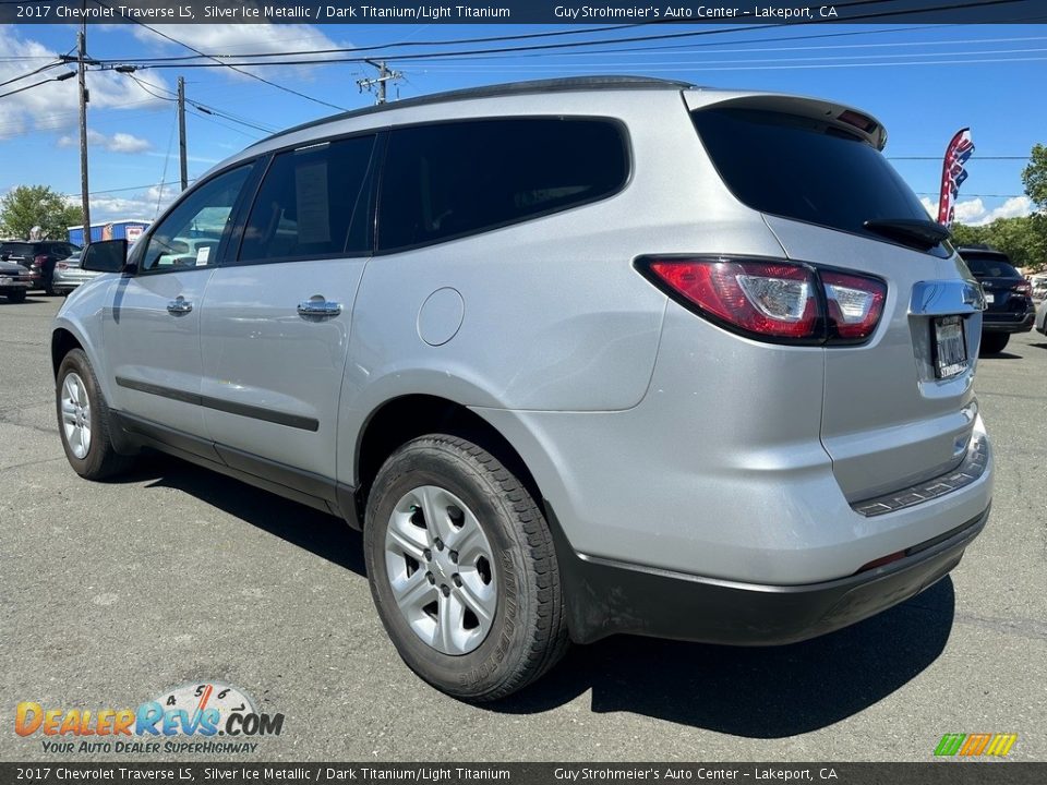 2017 Chevrolet Traverse LS Silver Ice Metallic / Dark Titanium/Light Titanium Photo #4