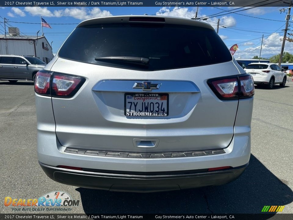 2017 Chevrolet Traverse LS Silver Ice Metallic / Dark Titanium/Light Titanium Photo #5