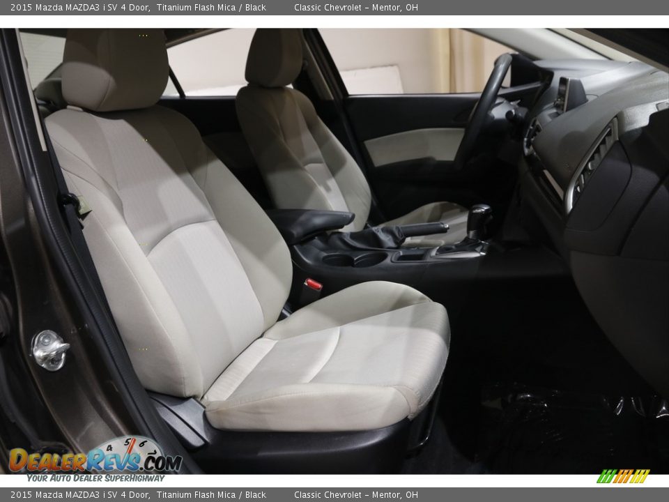 2015 Mazda MAZDA3 i SV 4 Door Titanium Flash Mica / Black Photo #11
