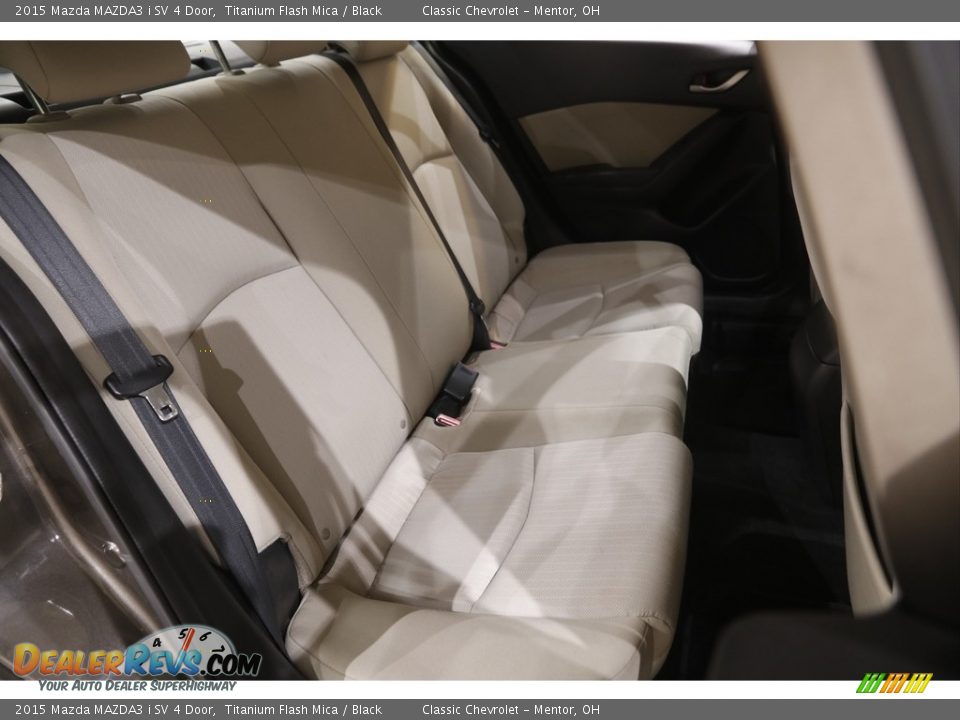 2015 Mazda MAZDA3 i SV 4 Door Titanium Flash Mica / Black Photo #12