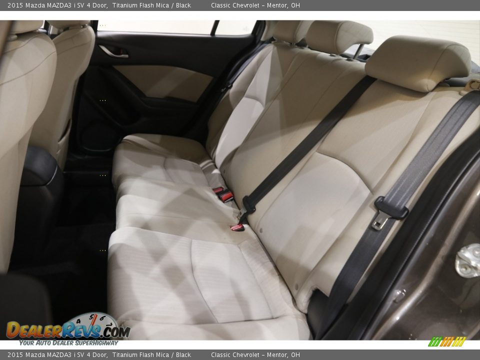 2015 Mazda MAZDA3 i SV 4 Door Titanium Flash Mica / Black Photo #13