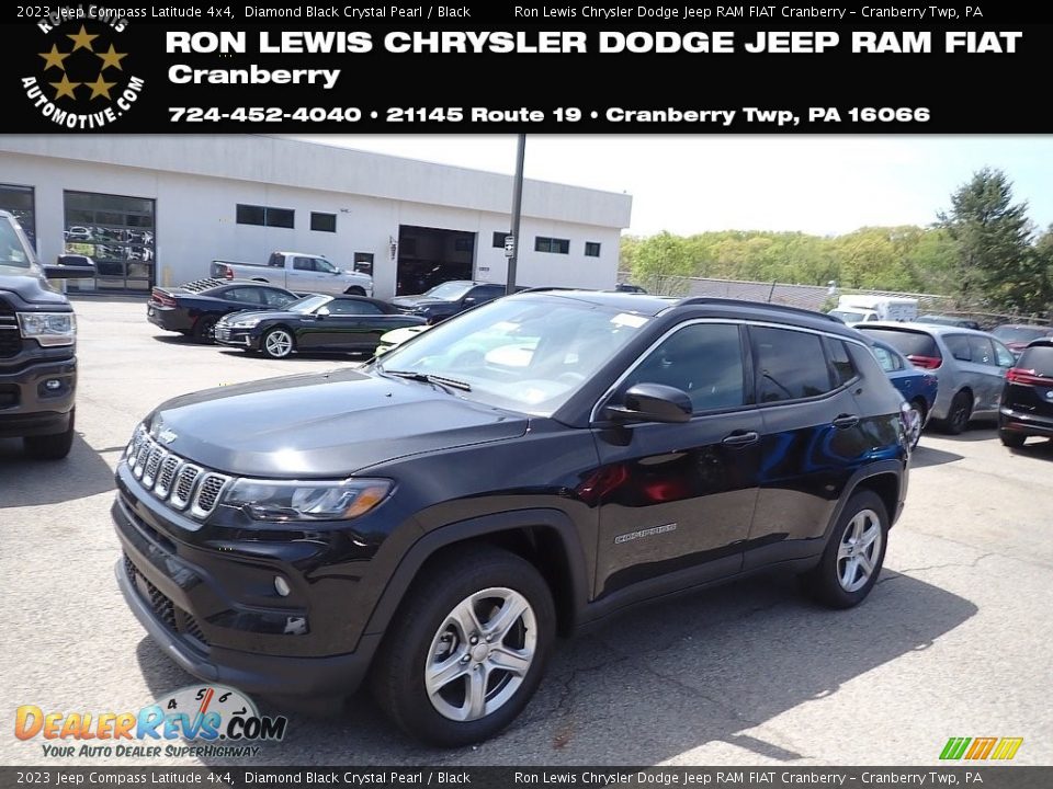 2023 Jeep Compass Latitude 4x4 Diamond Black Crystal Pearl / Black Photo #1