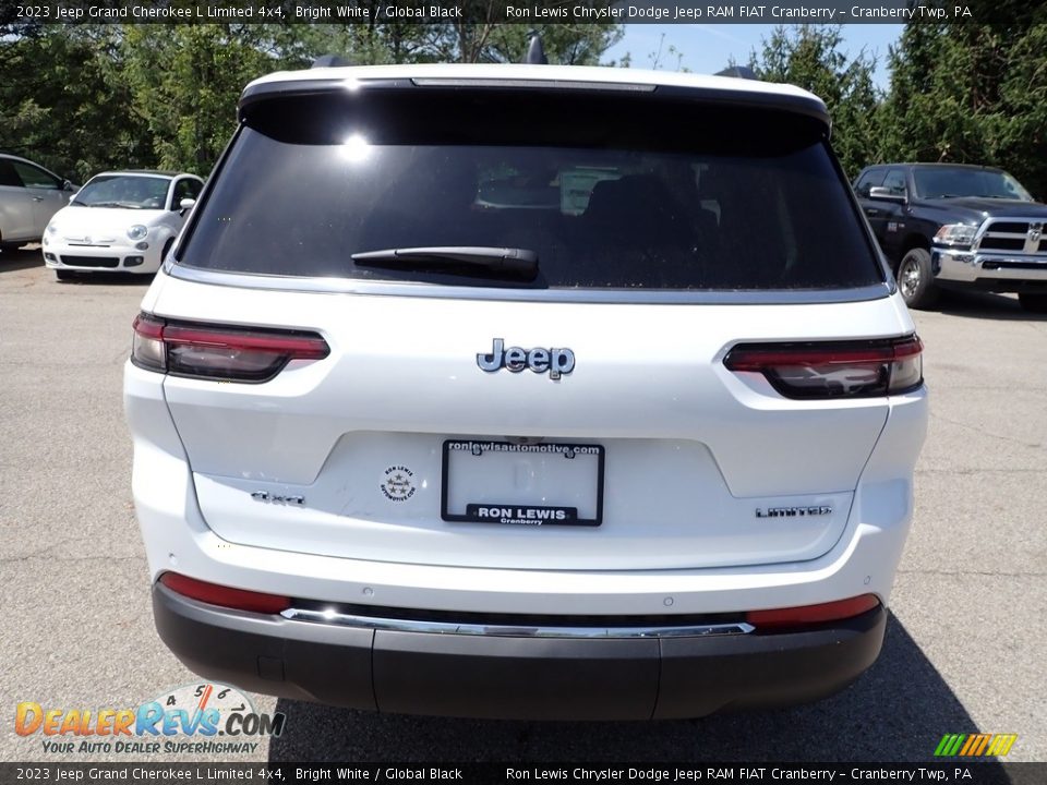 2023 Jeep Grand Cherokee L Limited 4x4 Bright White / Global Black Photo #4