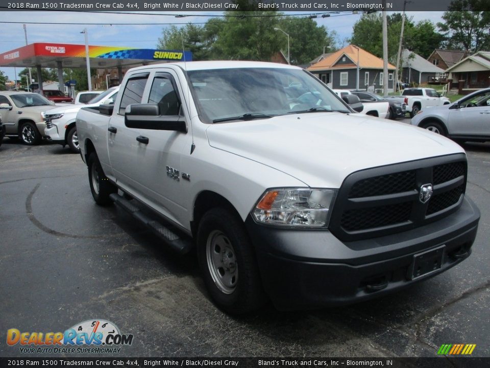 2018 Ram 1500 Tradesman Crew Cab 4x4 Bright White / Black/Diesel Gray Photo #5