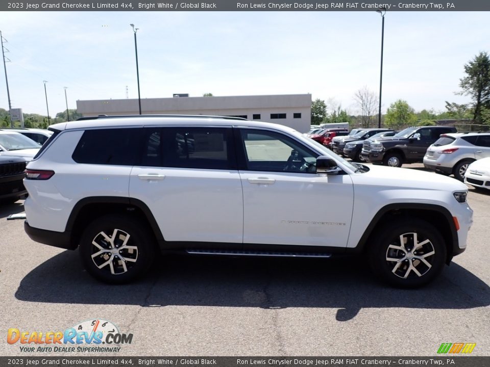2023 Jeep Grand Cherokee L Limited 4x4 Bright White / Global Black Photo #6