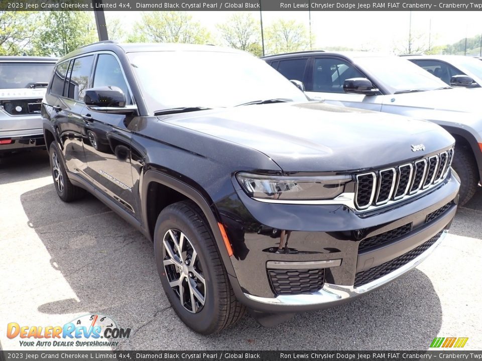 2023 Jeep Grand Cherokee L Limited 4x4 Diamond Black Crystal Pearl / Global Black Photo #3