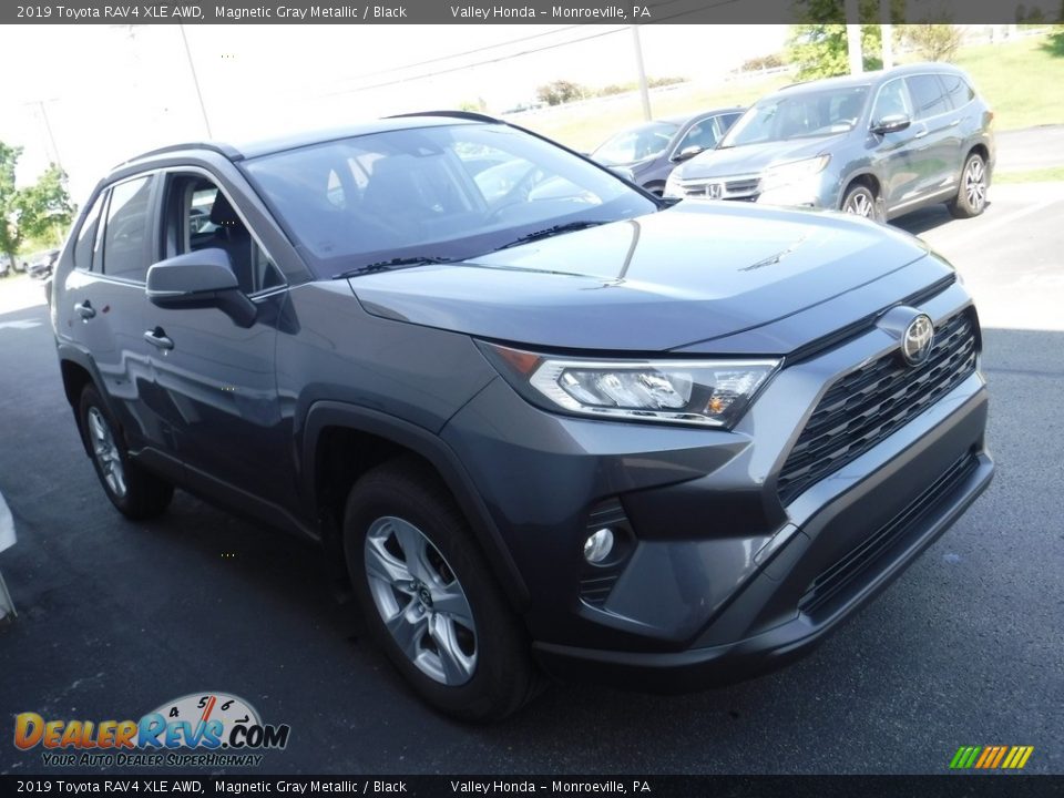 2019 Toyota RAV4 XLE AWD Magnetic Gray Metallic / Black Photo #6