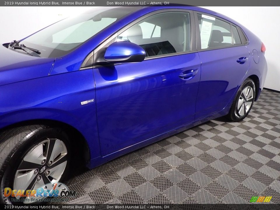 2019 Hyundai Ioniq Hybrid Blue Intense Blue / Black Photo #10