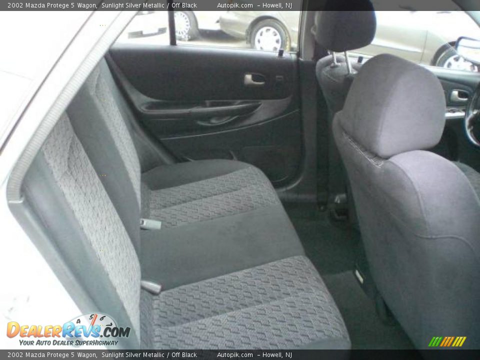 2002 Mazda Protege 5 Wagon Sunlight Silver Metallic / Off Black Photo #11