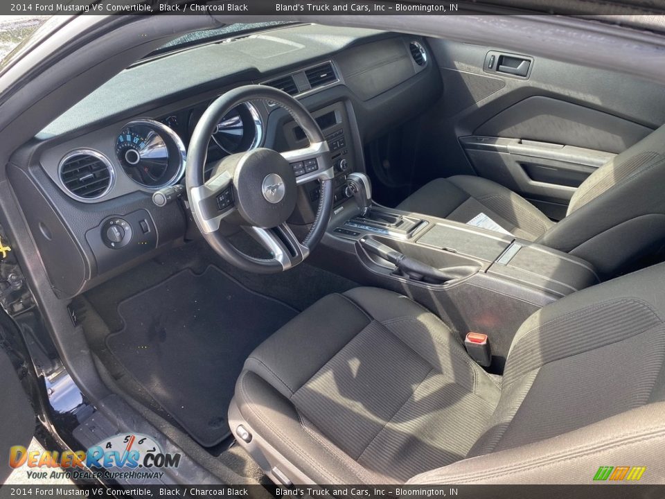 2014 Ford Mustang V6 Convertible Black / Charcoal Black Photo #11