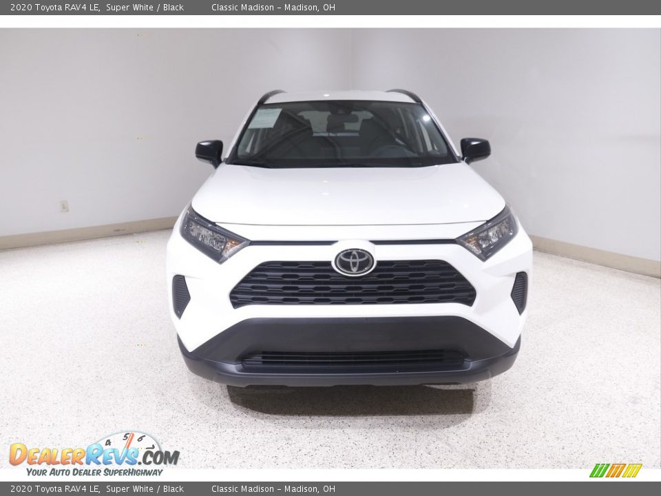 2020 Toyota RAV4 LE Super White / Black Photo #2
