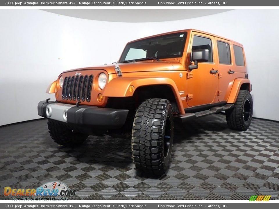 2011 Jeep Wrangler Unlimited Sahara 4x4 Mango Tango Pearl / Black/Dark Saddle Photo #8