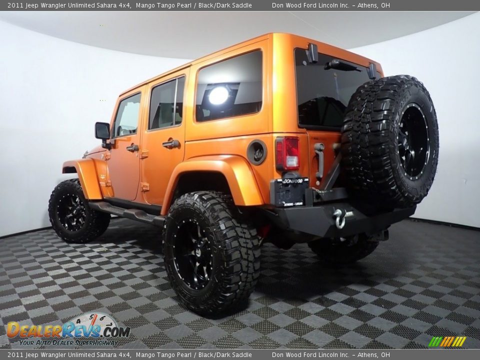 2011 Jeep Wrangler Unlimited Sahara 4x4 Mango Tango Pearl / Black/Dark Saddle Photo #11