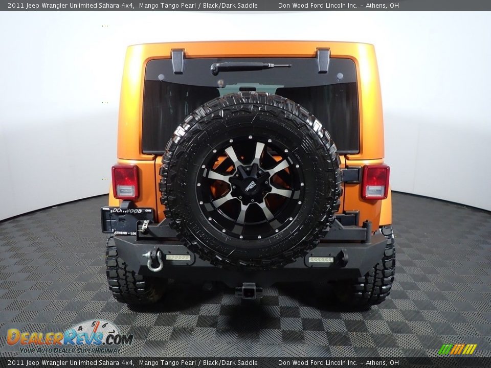 2011 Jeep Wrangler Unlimited Sahara 4x4 Mango Tango Pearl / Black/Dark Saddle Photo #13