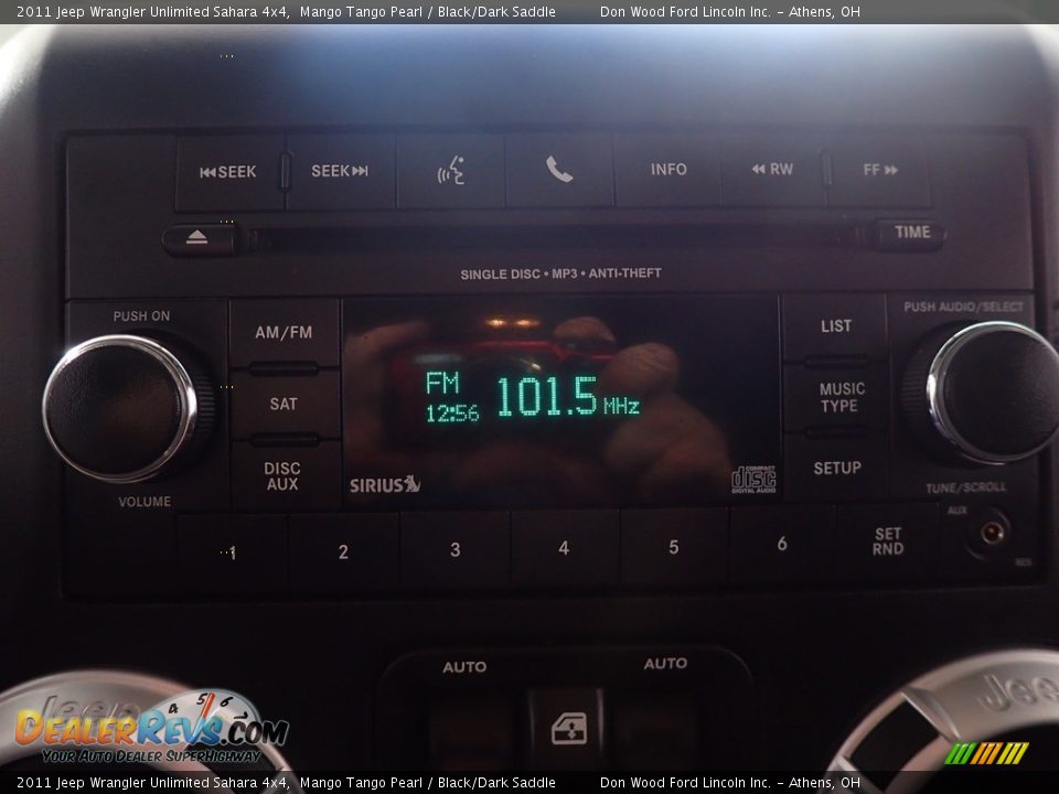 2011 Jeep Wrangler Unlimited Sahara 4x4 Mango Tango Pearl / Black/Dark Saddle Photo #19