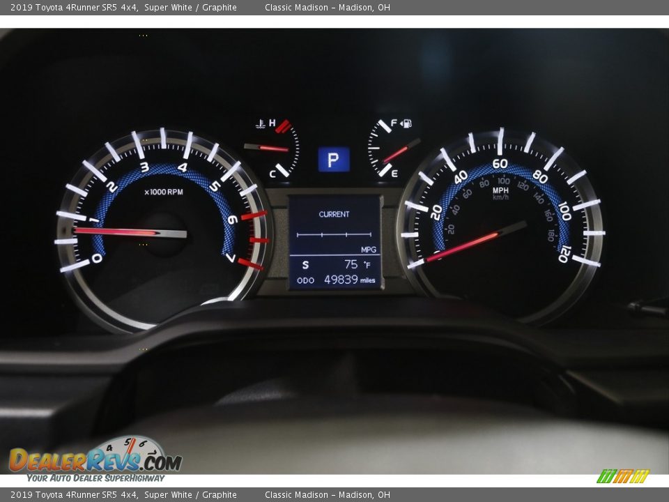 2019 Toyota 4Runner SR5 4x4 Super White / Graphite Photo #8