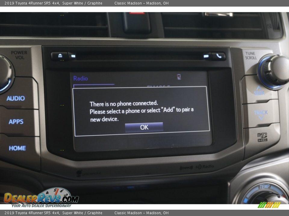 2019 Toyota 4Runner SR5 4x4 Super White / Graphite Photo #11